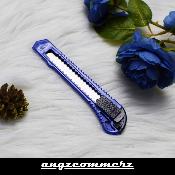 

Sliding Refillable Cutter Knife 2,5 cm x 15 cm Manual Lock 1 pcs