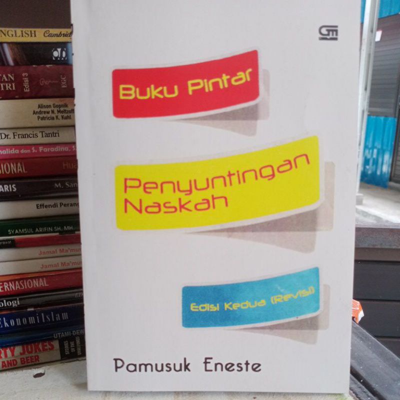 buku pintar penyuntingan naskah edisi kedua revisi pamusuk eneste