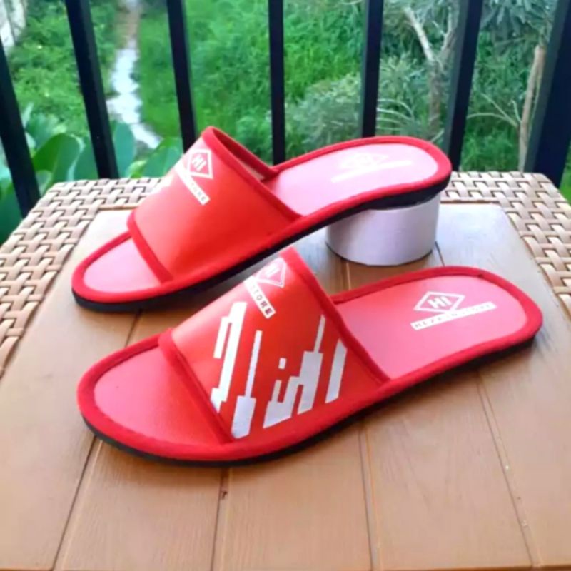 Terbaru Sandal Slop Pria Dewasa Sandal Slop Pria Karet Model Terbaru Sandal Slop Pria Karet Empuk