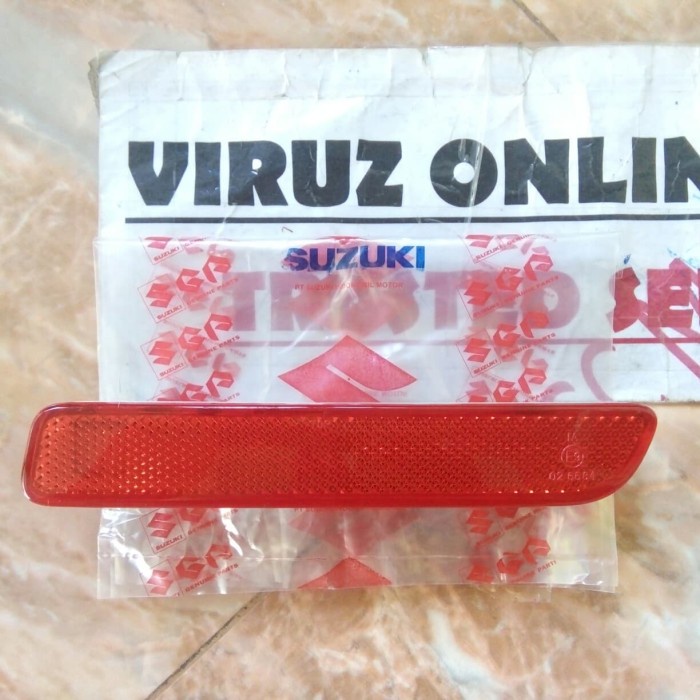MATA KUCING REFLEKTOR BEMPER BUMPER BELAKANG SUZUKI SPLASH SUZUKI