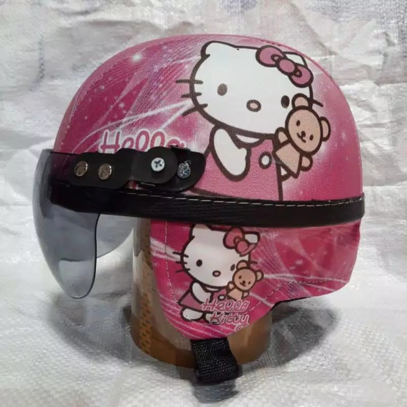 HELM ANAK PEREMPUAN