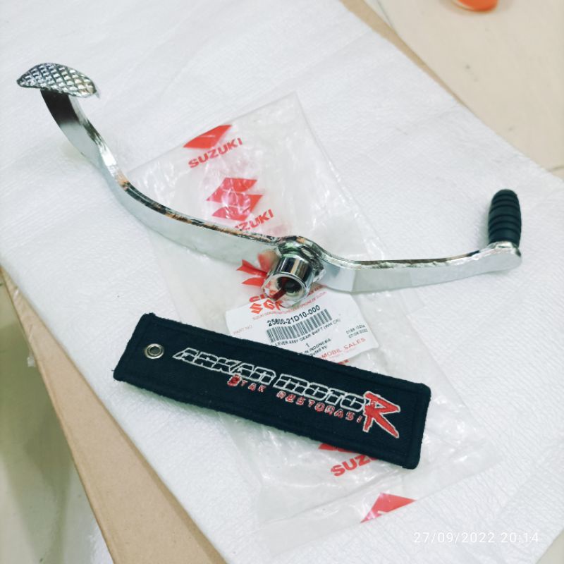 PEDAL PERSNELING OPERAN GIGI 21D SATRIA 2 TAK HIU LUMBA ORIGINAL SUZUKI