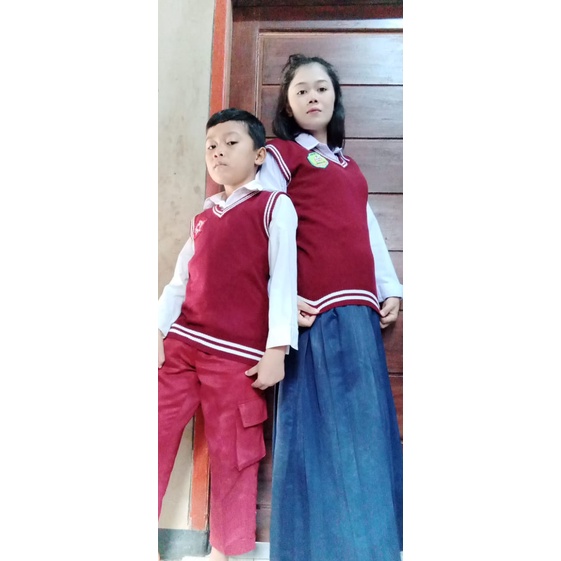 VEST ROMPI RAJUT ANAK SD/BAJU SERAGAM SEKOLAH TERMURAH/BAHAN HALUS TEBAL (PREMIUM)