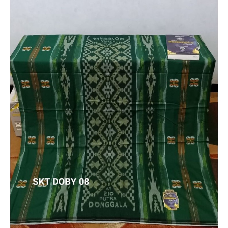 Putra Donggala motif SKT Dobby