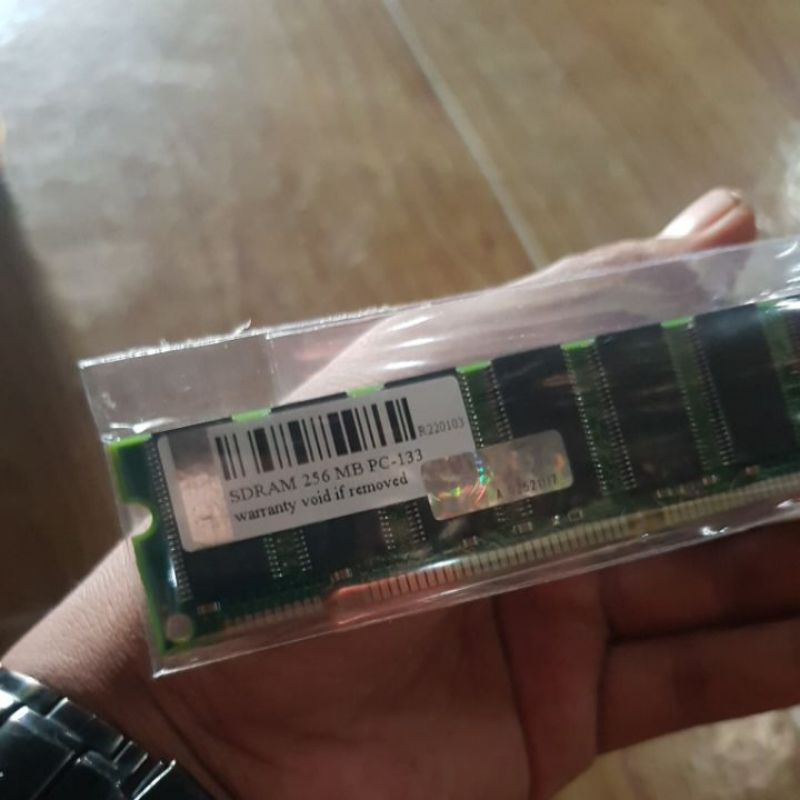 SDRAM 256 MB PC 133