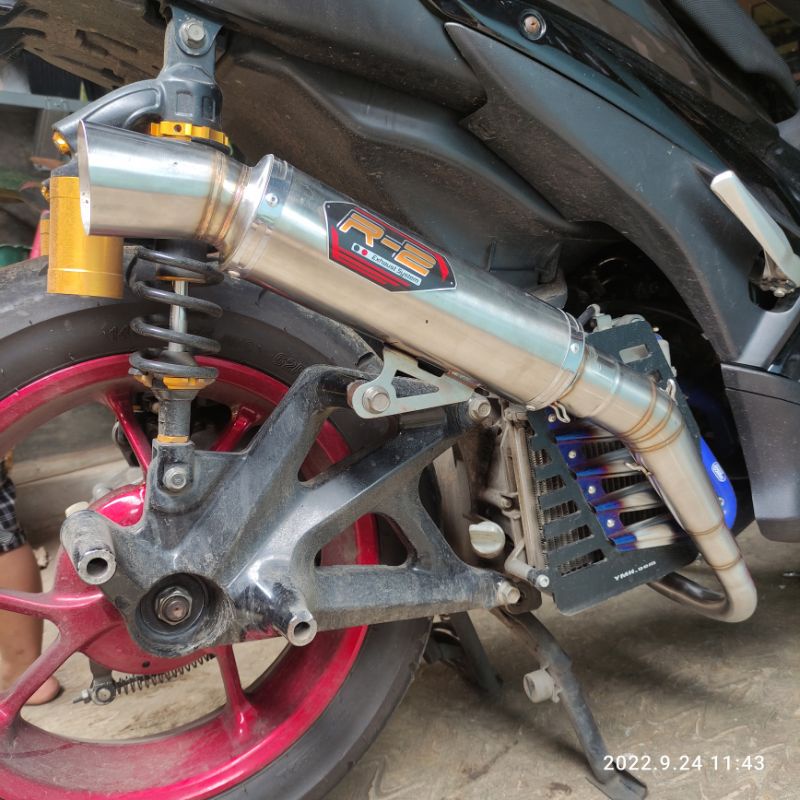 AEROX Knalpot Racing R2 model Cobra  Kompetisi