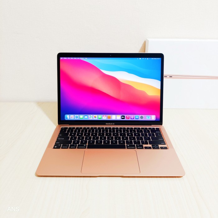 {bekas} MacBook Air M1 2020  RAM 8GB  SSD 256GB 13 inch MGN63 Not 2021 - inter Limited