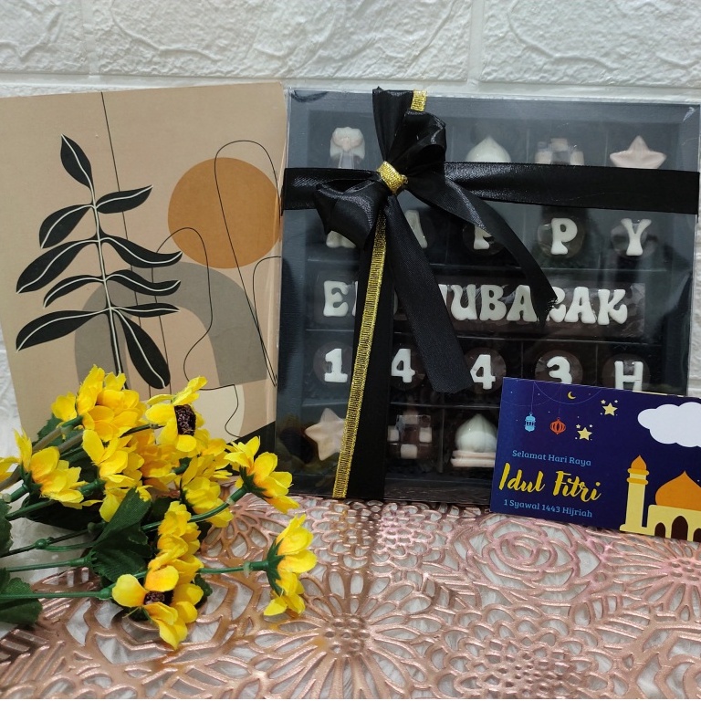 

cokelat custom idul fitri/cokelat lebaran/cokelat hampers lebaran/coklat bingkisan lebaran