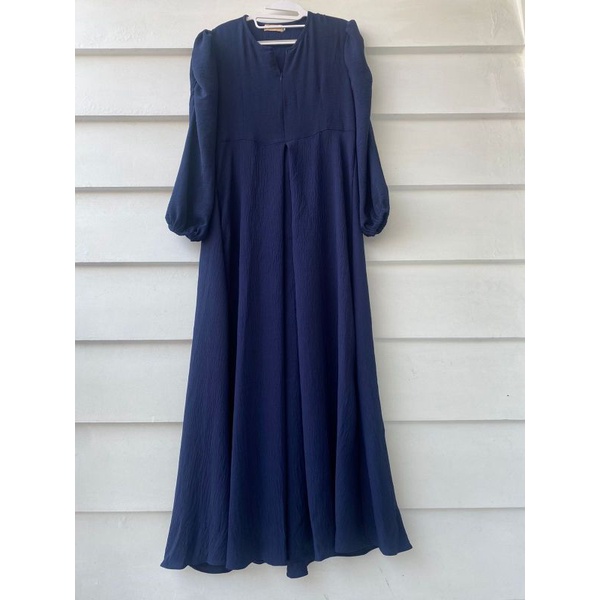 Mariam Abaya by Faaliza Flasamara