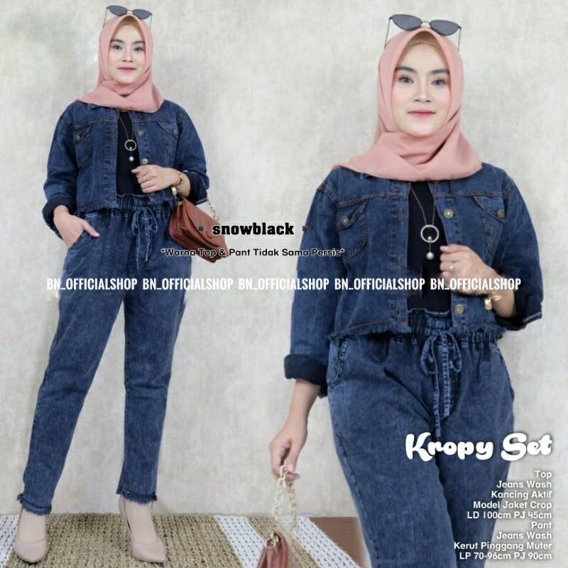 SETELAN JAKET CELANA WANITA ( XL - JUMBO ) JAKET CELANA RAWIS JAKET CROP CELANA SIZE JUMBO