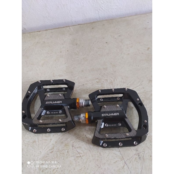 Pedal sepeda mtb bearing merek Strummer Mirip Saint