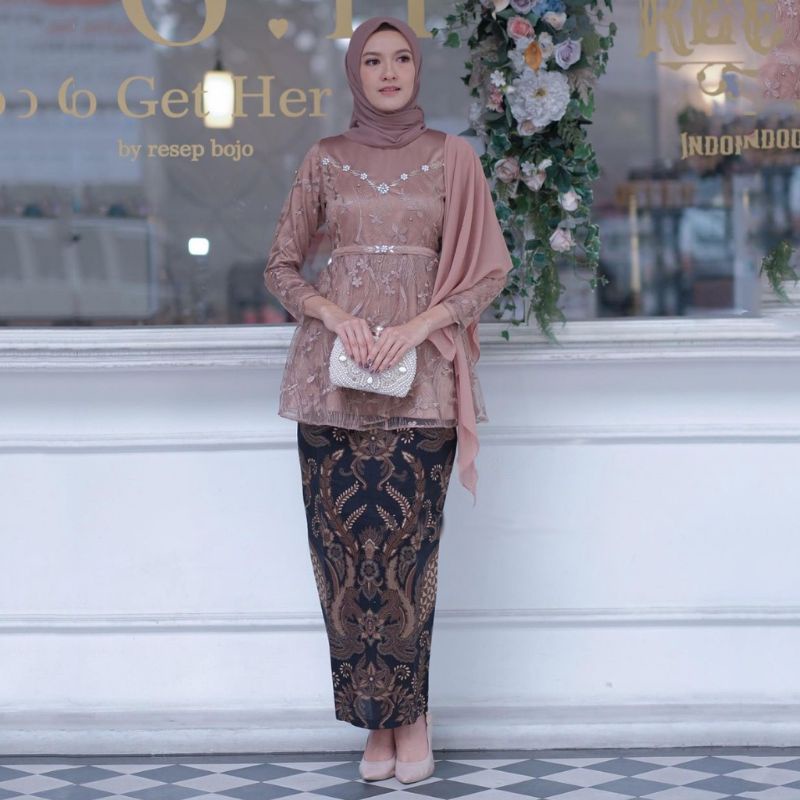 New Arrival - Kebaya Brukat Warna Rose - Kebaya Tille Brokat Mutiara - Kebaya Rok Batik Modern - Kebaya Wisuda Modern Kekinian Termurah