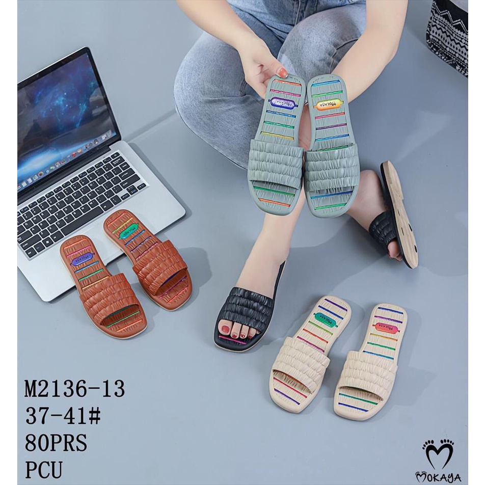 Sandal Slop Jelly Wanita Ban 4 Kerut Sol Motif Garis Rainbow Super Pretty Elegant Kekinian Import Mokaya / Size 37-41 (M2136-13)