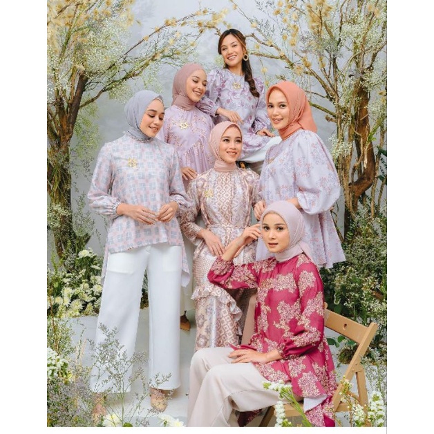 Ruby blouse klamby SALE 50%  (creme vanilla size L)