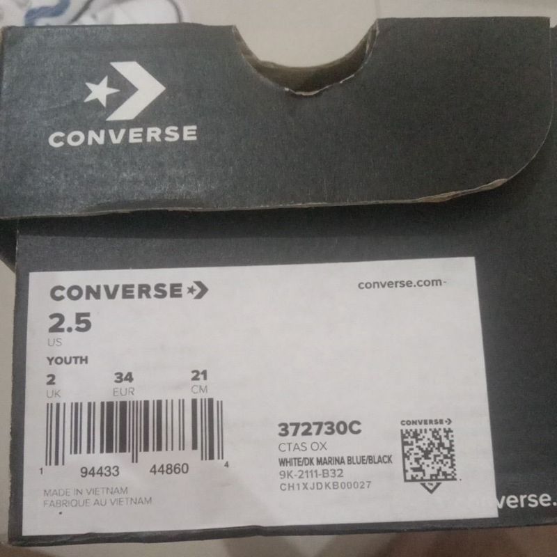 Sepatu Converse 372730C