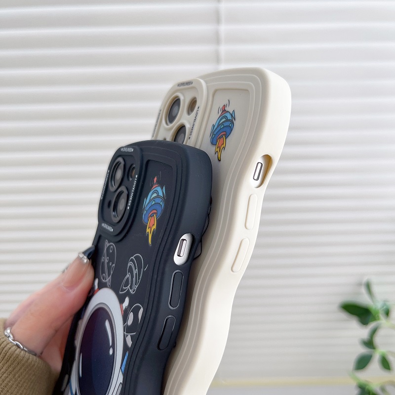Case Pelindung Desain Astronaut Gelombang Untuk iPhone 14 13 12 11 Pro max X XR XSMAX 7 8 Plus