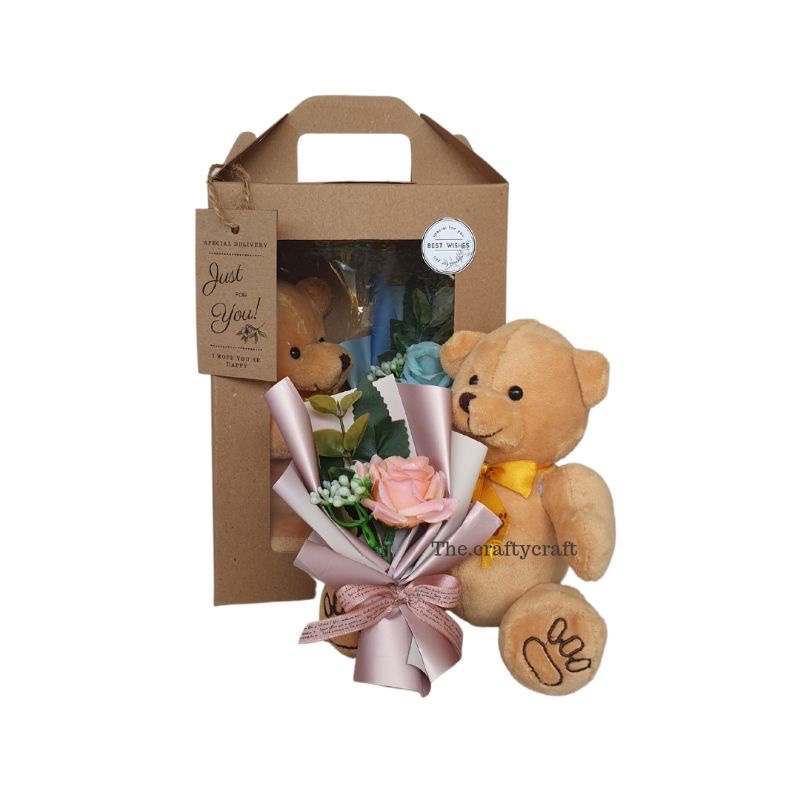 LANGSUNG KIRIM HAMPERS BONEKA WISUDA BOX PREMIUM KADO ULANG TAHUN WISUDA ANNIVERSARY LIAMFLORISTBUKET