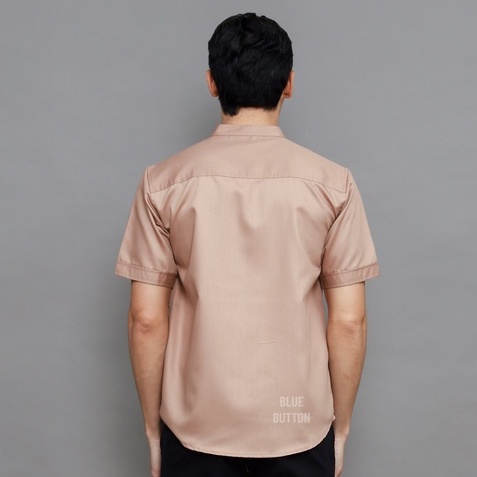 BlueButton Kemeja Koko Polos Lengan Pendek Kerah Shanghai Pria Warna Salem