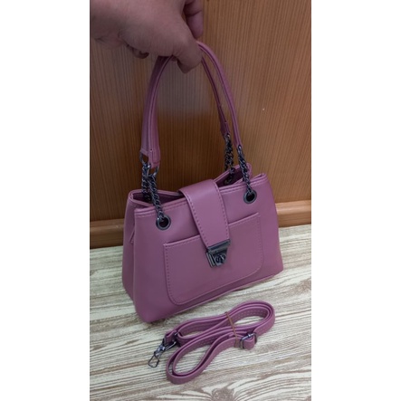 TAS FANILA DUA RUANG size 21x20cm