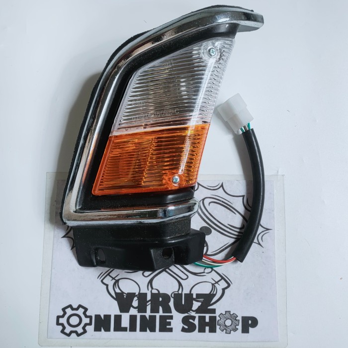 CORNER LAMP LAMPU SEIN SEN DEPAN MITSUBISHI GALANT SIGMA 1978 KANAN