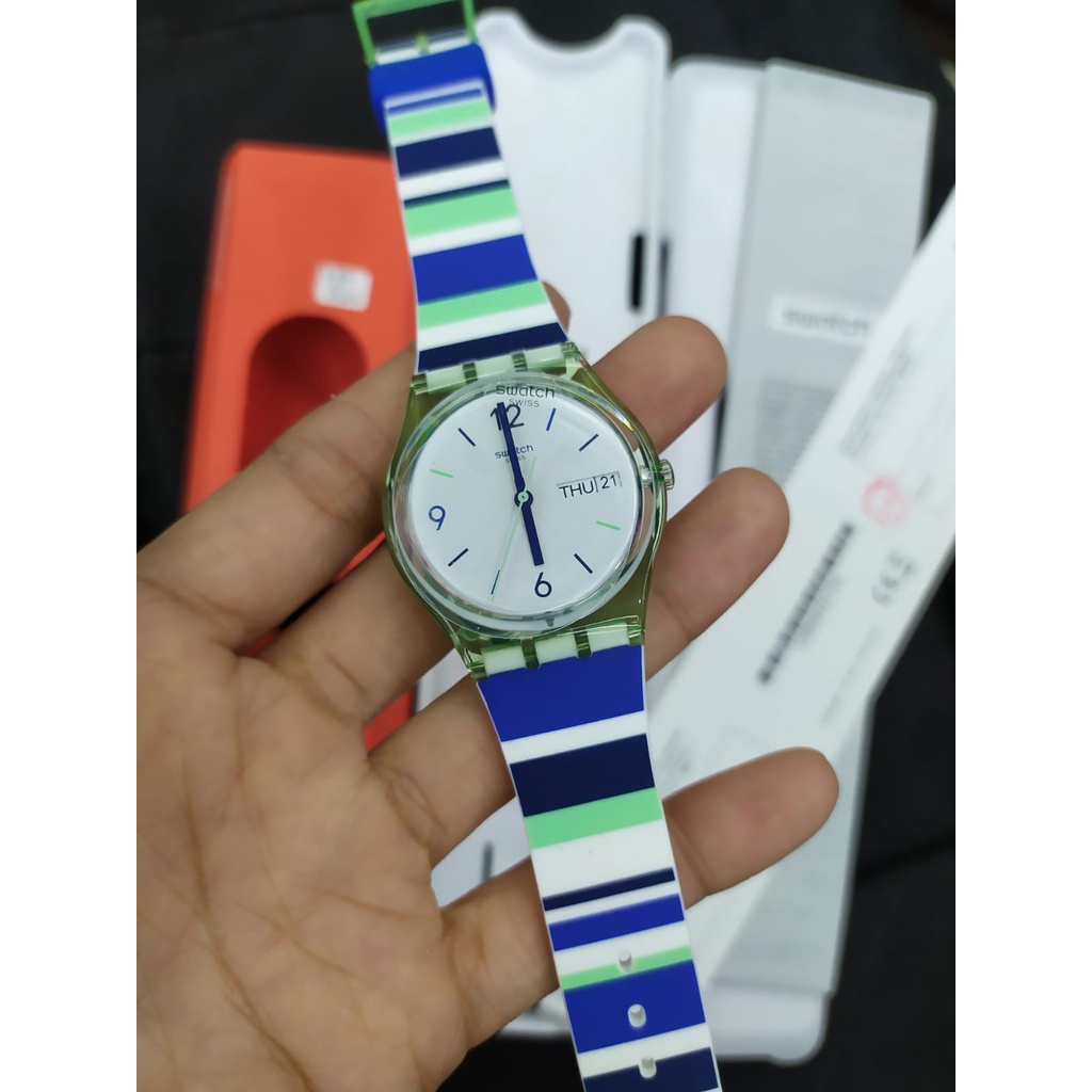 Jam Tangan Wanita SWATCH Analog GG711 SKY ZEBRA Original