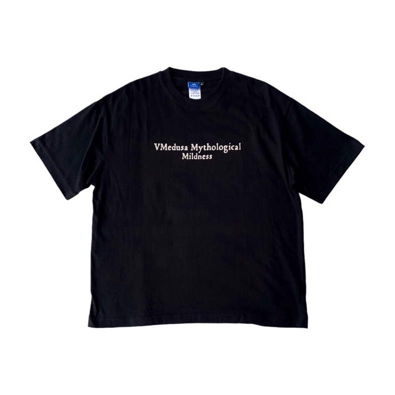 Mildness Kaos Oversized VMedusa Tshirt Pria Wanita Original