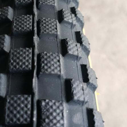 Ban Luar Sepeda 20 x 1.75 / 20x1.75 / 20 x 175 Swallow Hitam Kuning