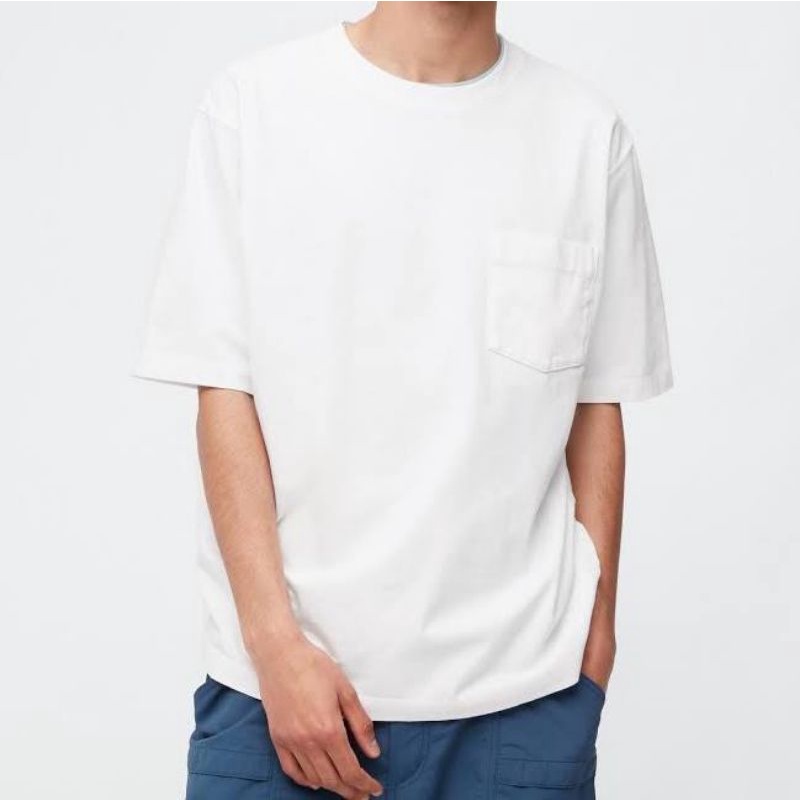 Tshirt - Kaos Uniqlo Side Pocket Oversized