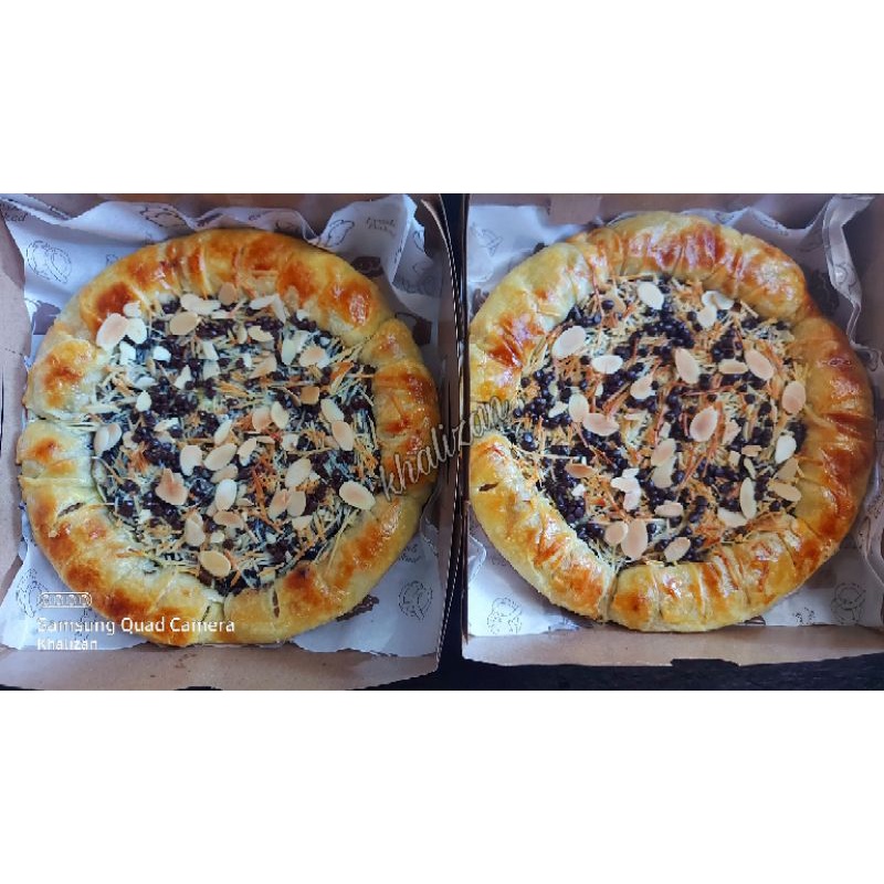 

pizza Bolen premium dijamin enak