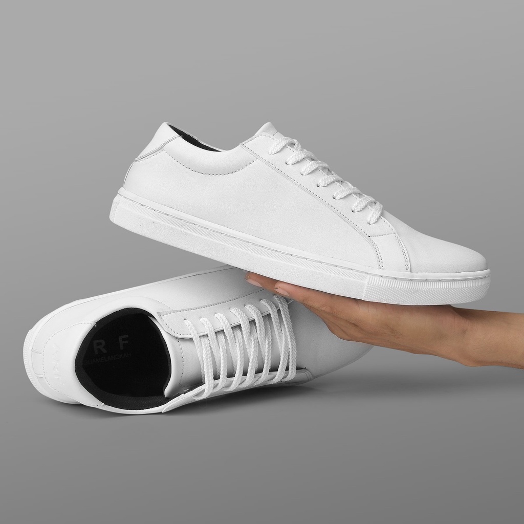 VICTOR BLACK WHITE ORIGINAL x ARF Sepatu Sneakers Hitam Putih Pria Kets Tali Casual Jalan Santai Hangout Mall Main Nongkrong Kondangan Sekolah Kuliah Sporty Distro Fashion Simple Sport Shoes Semi Kulit Premium Skate Footwear Keren Terbaru Kekinian Branded