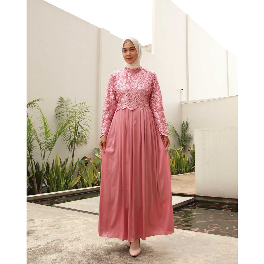 RED LOVE 136 (TERMURAH) GAMIS MAXI RED LOVE / GAMIS PESTA / GAMIS MAXI KONDANGAN / GAMIS MAXI TILLE MUTIARA / GAMIS BRUKAT MUTIARA MUSLIMAH / MAXI DRESS TILLE MUTIARA / MAXI DRESS PESTA