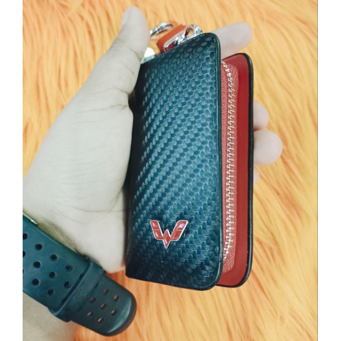 DOMPET KUNCI KARBON