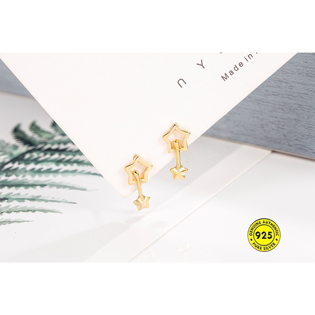 Anting Tusuk Berlian 18K Bentuk Bintang Meteor Shower U1062