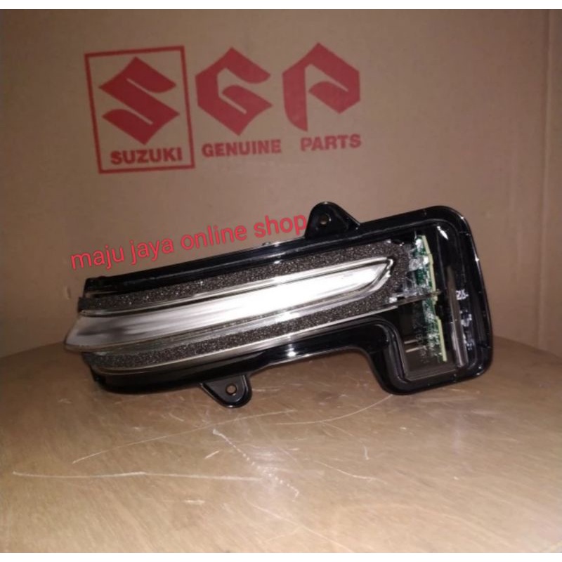 Lampu Sen Spion kiri All New Ertiga asli GX