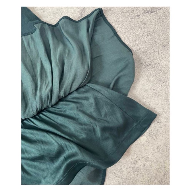 Worthington green peplum silky top