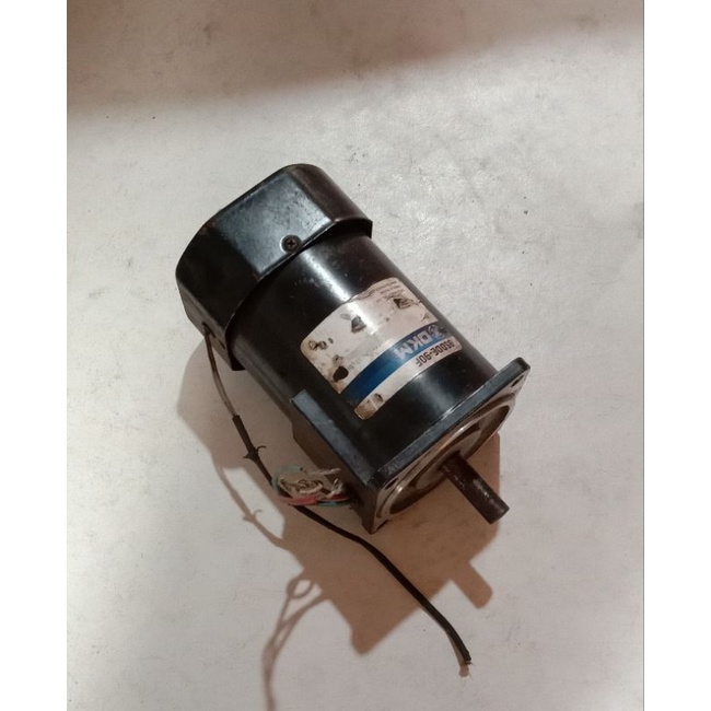 Ac Motor Gearbok DKM 120W 220V 1650Rpm