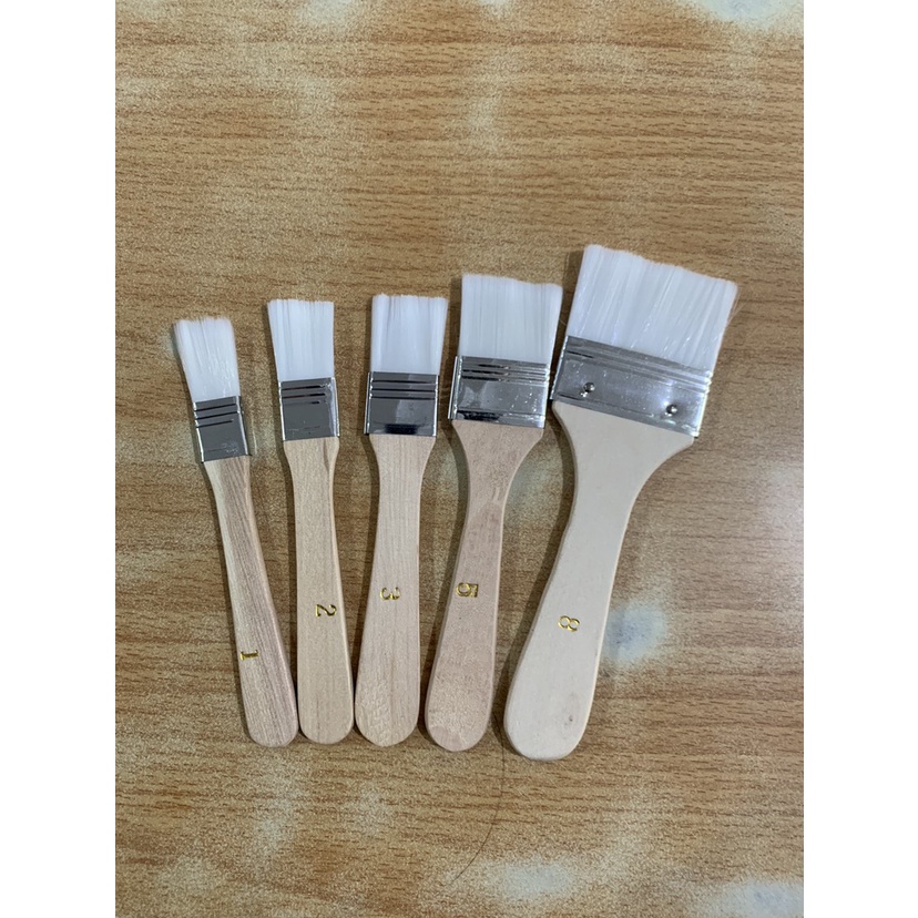 

Kuas kayu Nylon No 5 / 2 pc oles