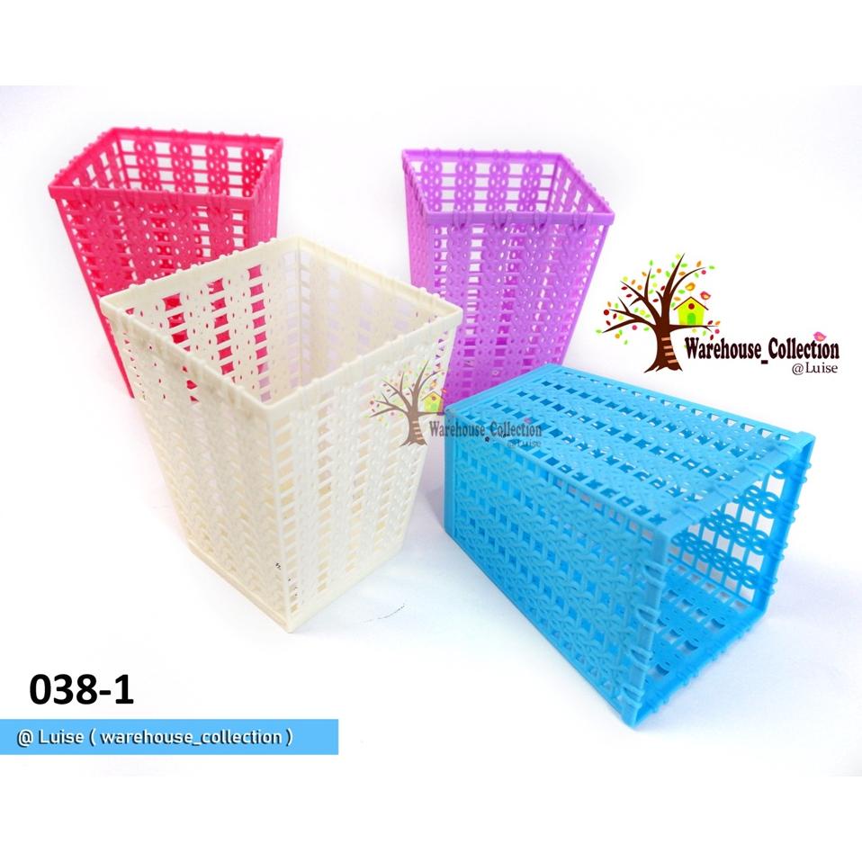 

TEMPAT WADAH PENSIL PULPEN - WADAH KUAS - WADAH SERBAGUNA SEGI / KERANJANG MINI