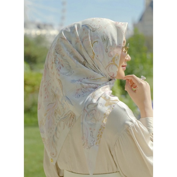 new buttonscarves x dian pelangi - The Autograph Creme