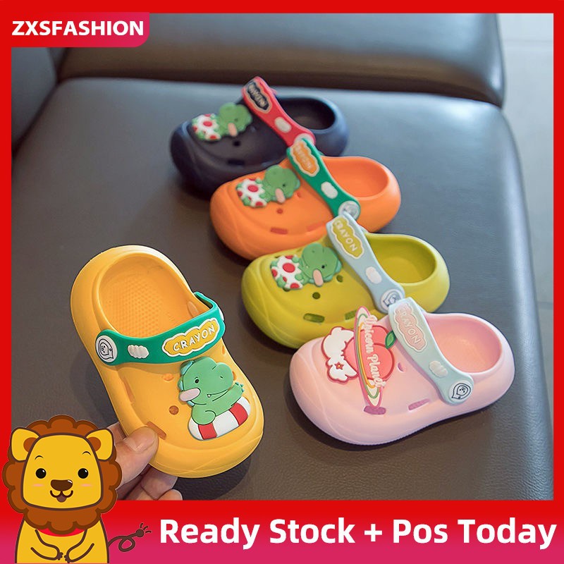 Sepatu Sandal Anak Dinosaurus EVA Bahan Perlindungan Lingkungan Non-slip Cocok Untuk Usia 1-5 Tahun