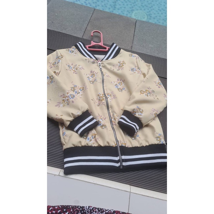 JACKET SHAKILA AERAAQU