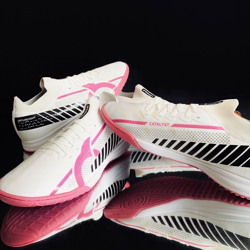 SEPATU FUTSAL ORTUSEIGHT CATALYST LIBERTE IN