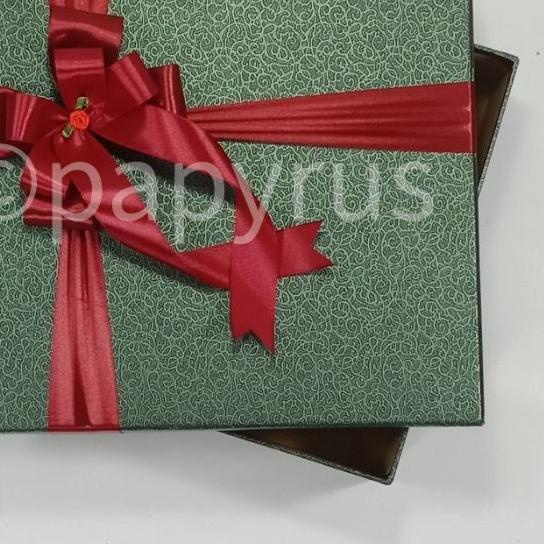 

PAPYRUS 25x30 Tinggi 5cm Kotak Kado Gift Box Hadiah KOTA KADO