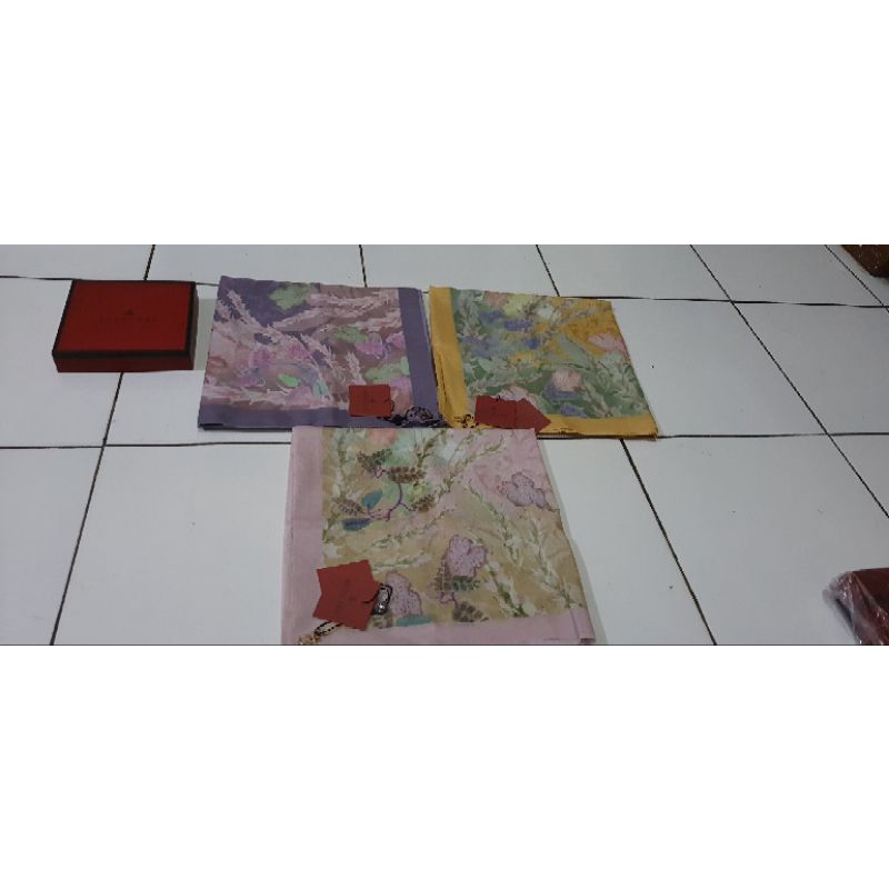 Arsscarf Avanti Series