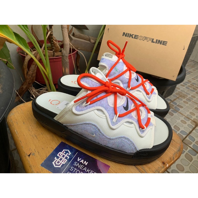 Nike offline summit white