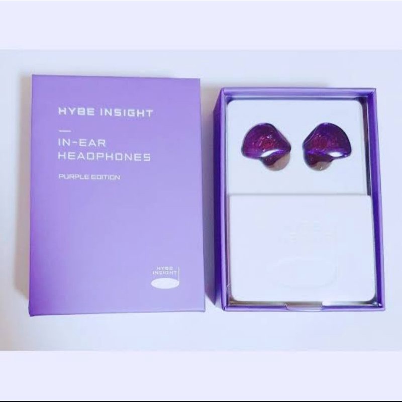 EAR HYBE & MIC BADGE