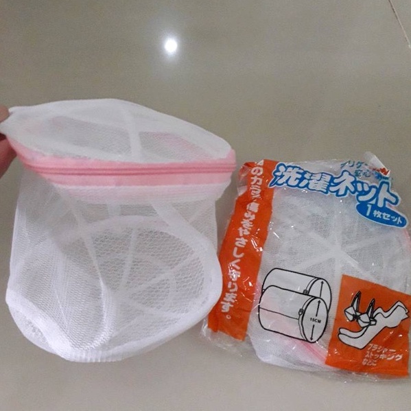 Bra Laundry Bag /Kantong Jaring Mesin Cuci Pakaian Dalam BH Anti Kusut