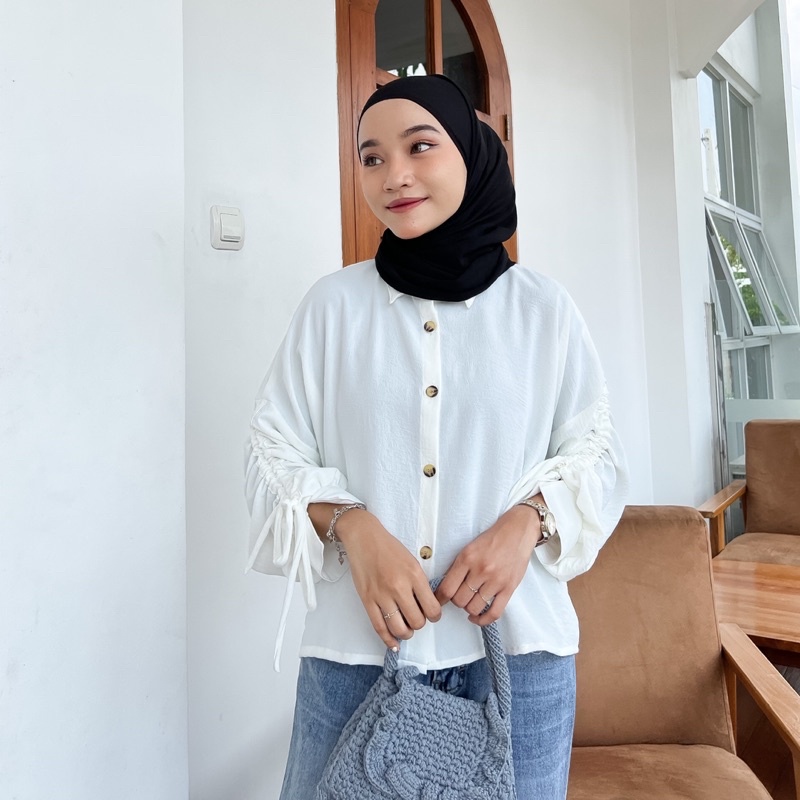 LESI BLOUSE