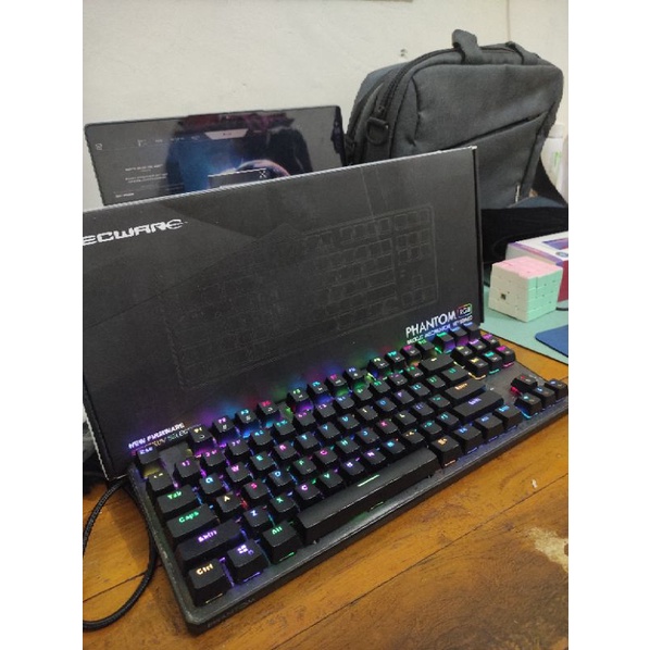 keyboard phantom tkl