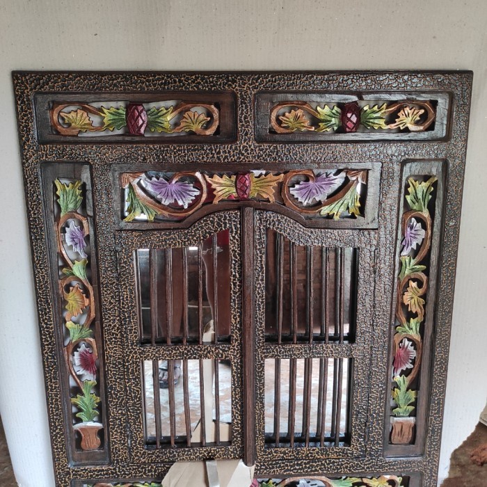 {FixmikStore} Jendela Krepyak Cermin Hiasan Dinding Jati Ukir Finishing Bakar Antik Berkualitas